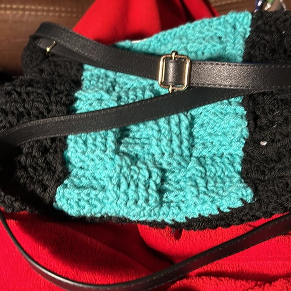 Crocheted purse - Picture 5 of 7